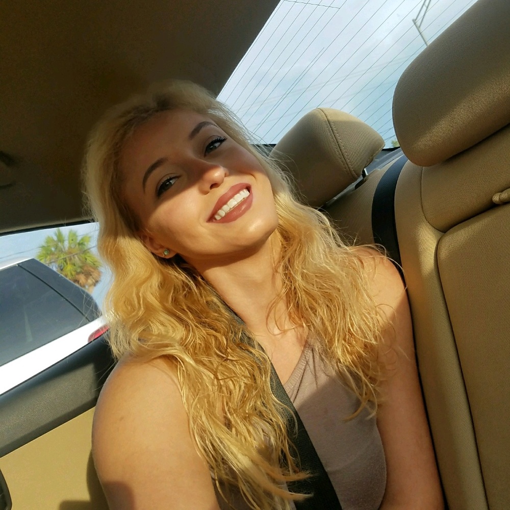 Meet your Posher, Oksana